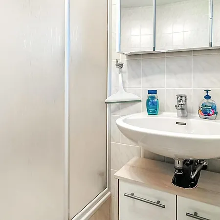 Doppelhaushaelfte Roebelmueritz Röbel